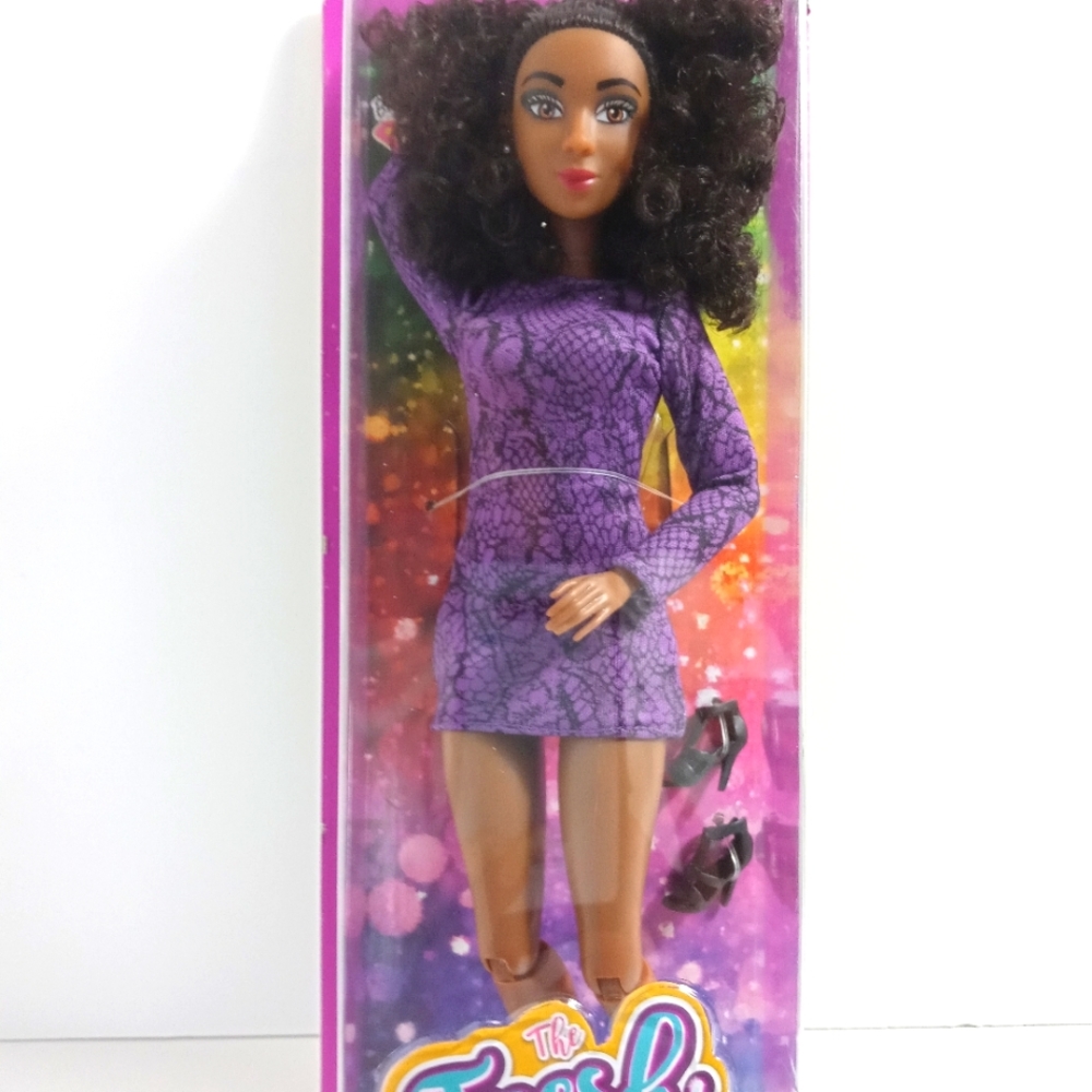 The Fresh Dolls Vivid Collection Mia Doll NIB